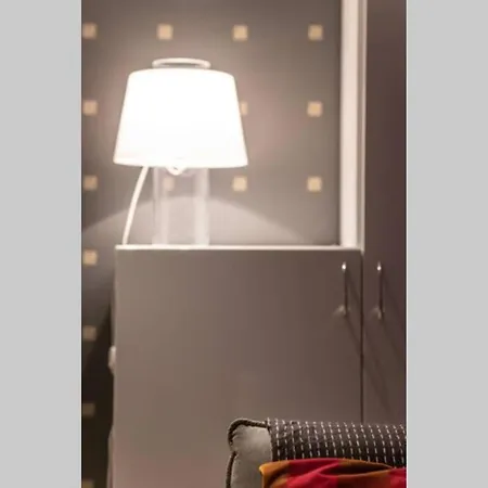 Cozy 1 Bedroom And Free Parking By The Railway Station Apartmán Oulu