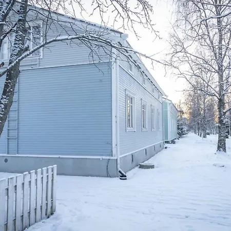 Cozy 1 Bedroom And Free Parking By The Railway Station Apartamento