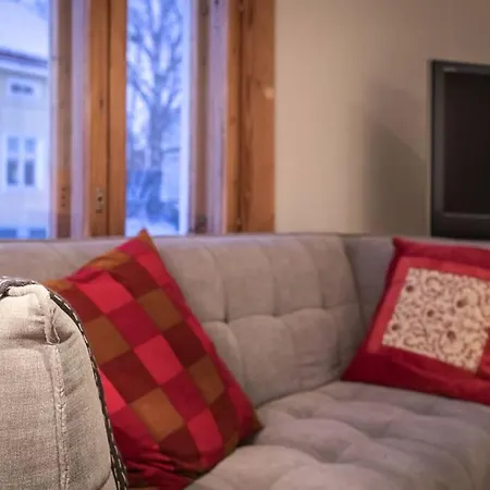 アパート Cozy 1 Bedroom And Free Parking By The Railway Station
